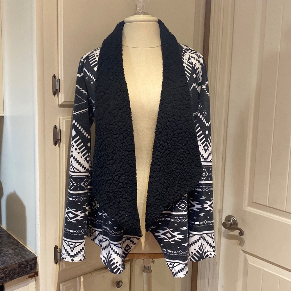 Black and white southwestern cardigan